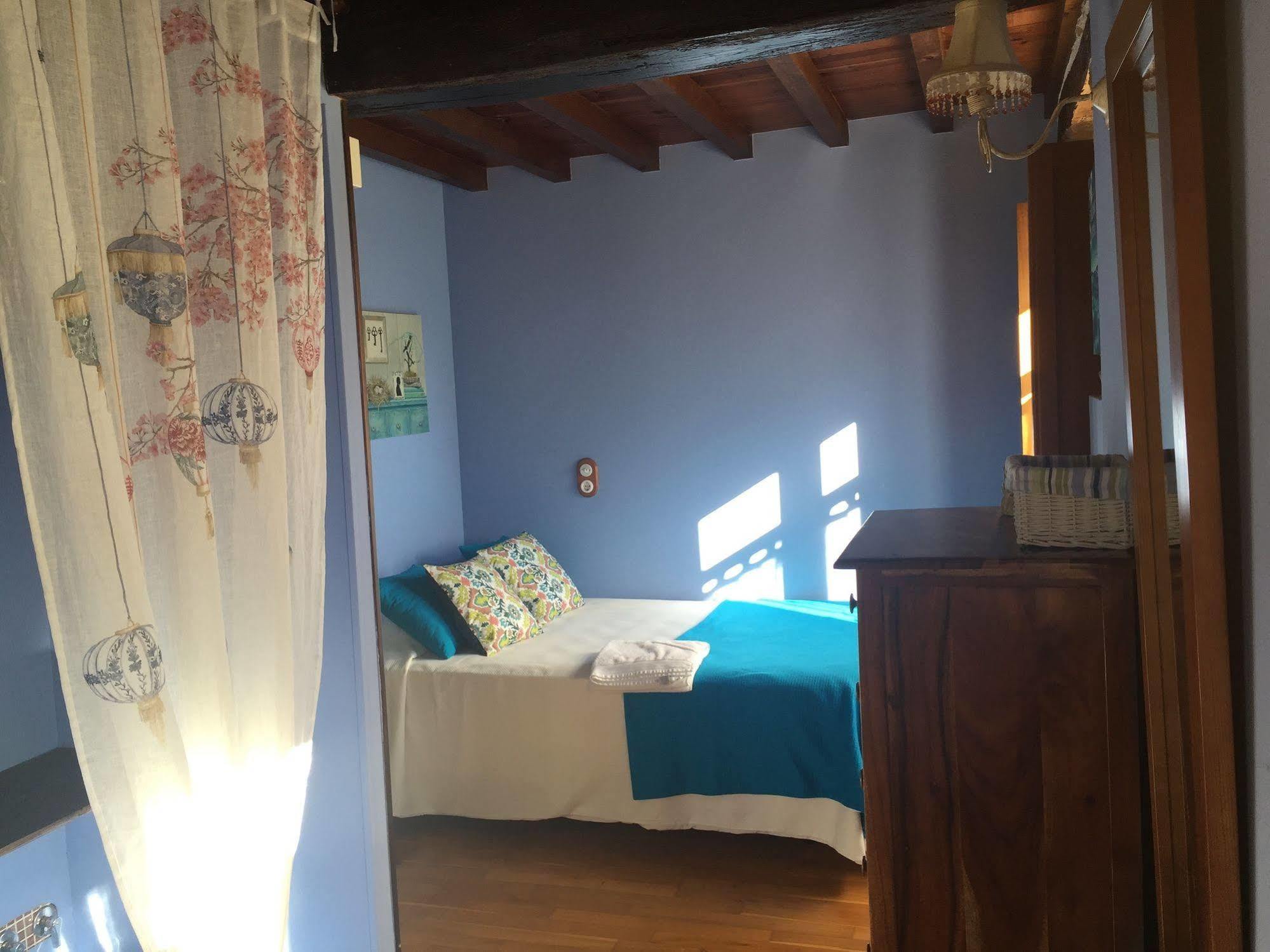 Os Tres Teixos Hotel Adelan Bagian luar foto